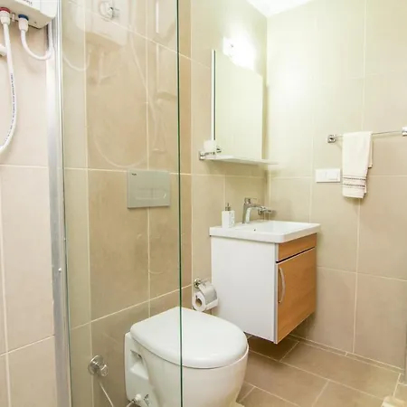 Apartment Pinara *
